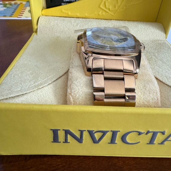Invicta Lupah Special Edition Model 33617 47mm Quartz Men's Watch - Picture 8 of 8